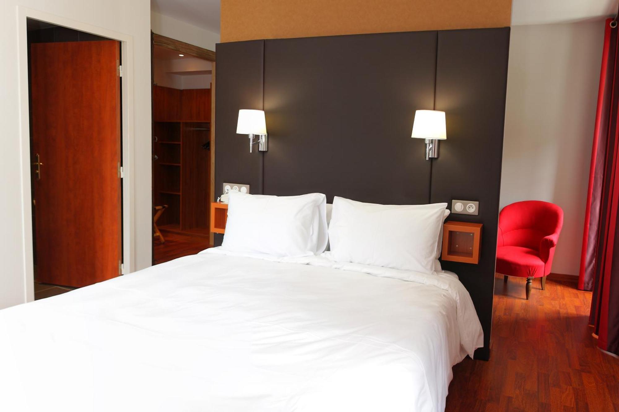 Logis Hotel La Breche De Roland Gèdre Zewnętrze zdjęcie