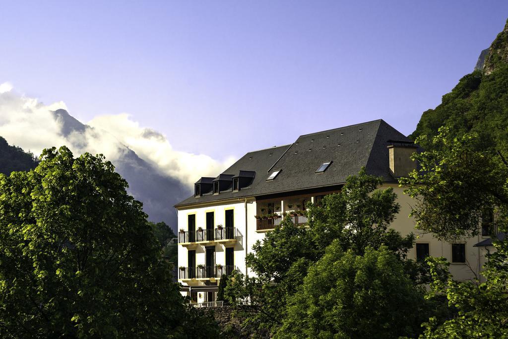 Logis Hotel La Breche De Roland Gèdre Zewnętrze zdjęcie