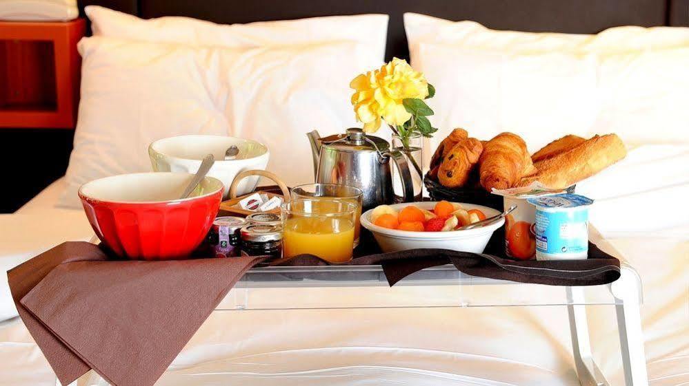 Logis Hotel La Breche De Roland Gèdre Zewnętrze zdjęcie