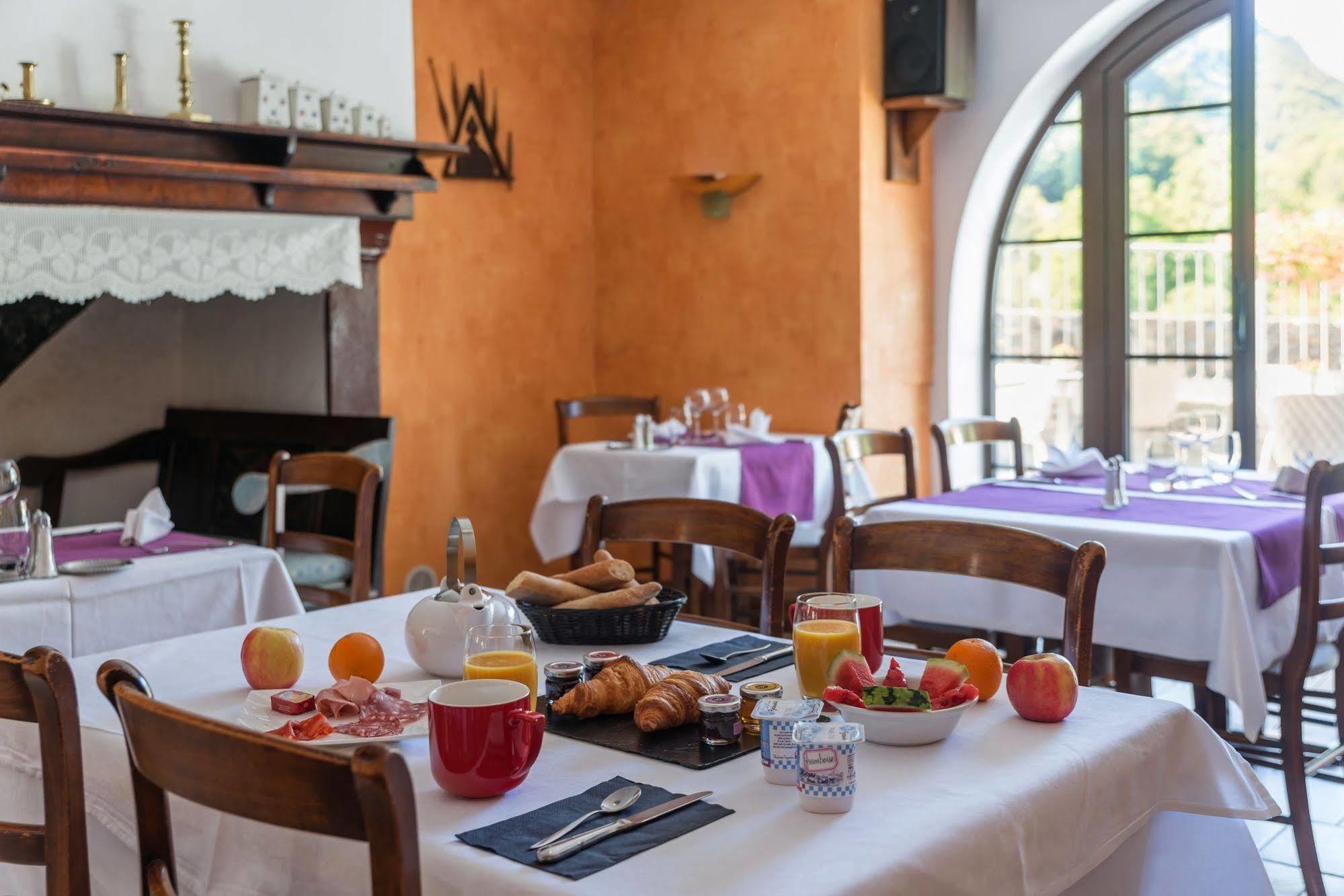 Logis Hotel La Breche De Roland Gèdre Zewnętrze zdjęcie