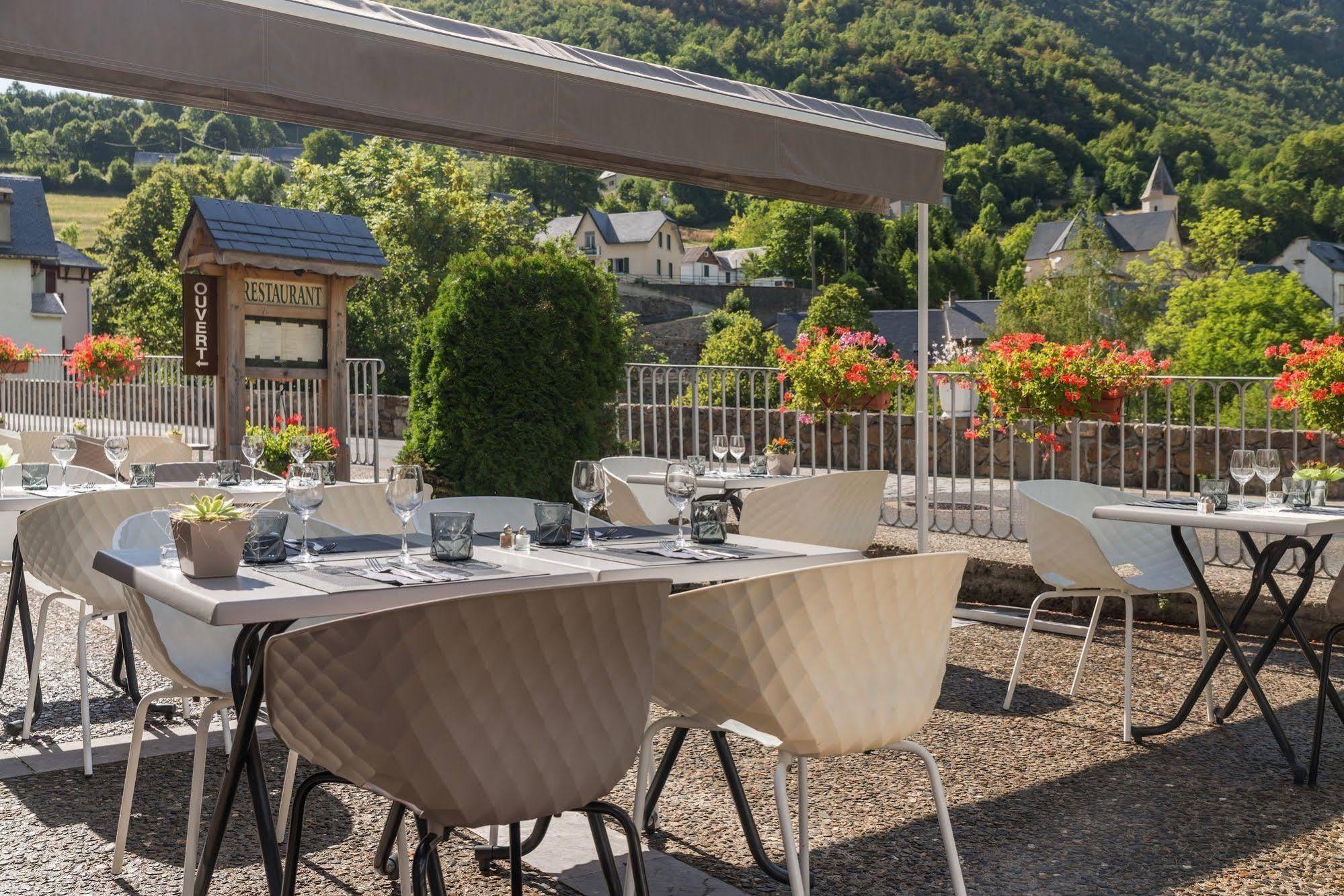Logis Hotel La Breche De Roland Gèdre Zewnętrze zdjęcie
